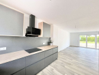 Markenküche Mit Ceranfeld - NEUWERTIGES TOLLES REIHENMITTELHAUS BJ. 2023 MIT WÄRMEPUMPE & EINBAUKÜCHE IN BESTLAGE VON GRIESHEIM