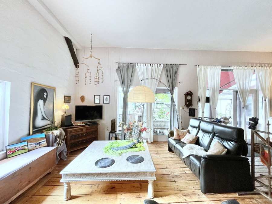 Wohnbereich/Showroom/ Büro
