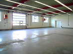 Servicehalle - *Repräsentatives Gewerbeanwesen am Drehkreuz Rhein-Main! Bürogebäude, Hochlager- u. Servicehalle!*