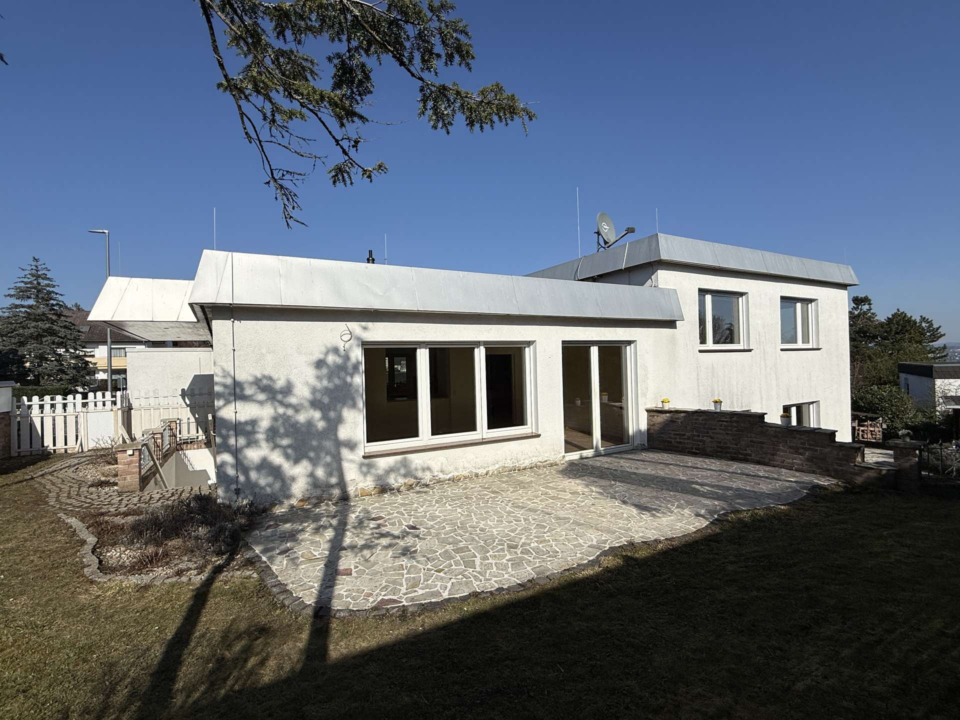 EIN PARADIES FÜR EINE FAMILIE MIT HUND! TOLLES EINFAMILIENHAUS IN TOPLAGE VON WI-KOHLECK