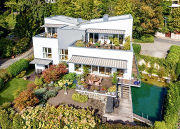 EINZIGARTIGES ANWESEN IN GEORGENBORNER LOGENLAGE MIT PANORAMAMBLICK UND POOL, 65388 Schlangenbad-Georgenborn, Villa