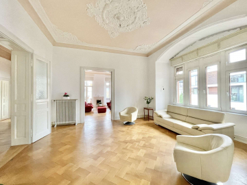 WOHNTRAUM FÜR ALTBAULIEBHABER! STILVOLLE BELETAGE IN FEINSTER WOHNLAGE VON WIESBADEN-SÜDOST, 65189 Wiesbaden, Etagenwohnung