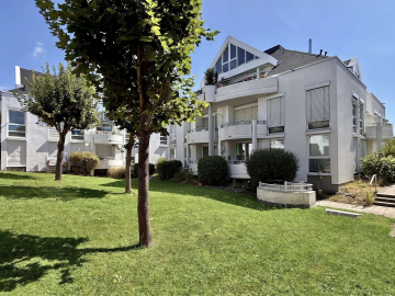 INVESTIEREN IN LEBENSQUALITÄT! ATTRAKTIVE LICHTDURCHFLUTETE 3-ZI.-ETW MIT 2 BALKONEN IN WI-NORDOST, 65193 Wiesbaden, Etagenwohnung