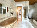 Bad En Suite - Bestlage Georgenborn! Tolles Wohnen im ehemaligen Schlosspark mit Fernblick