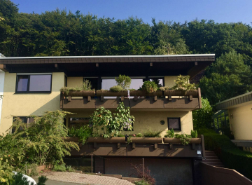 *Schönes Familiendomizil mit großer Einliegerwohnung im EG.!*, 65388 Schlangenbad Georgenborn, Haus