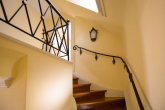 Aufgang Zum Obergeschoss - Rarität – Stilvolles Villenensemble